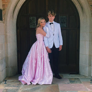 Meet your Posher, Sydney